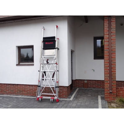 Platforma robocza PLS5.7 z bocznymi stabilizatorami (wys. rob. 3,30m/4,38m)
